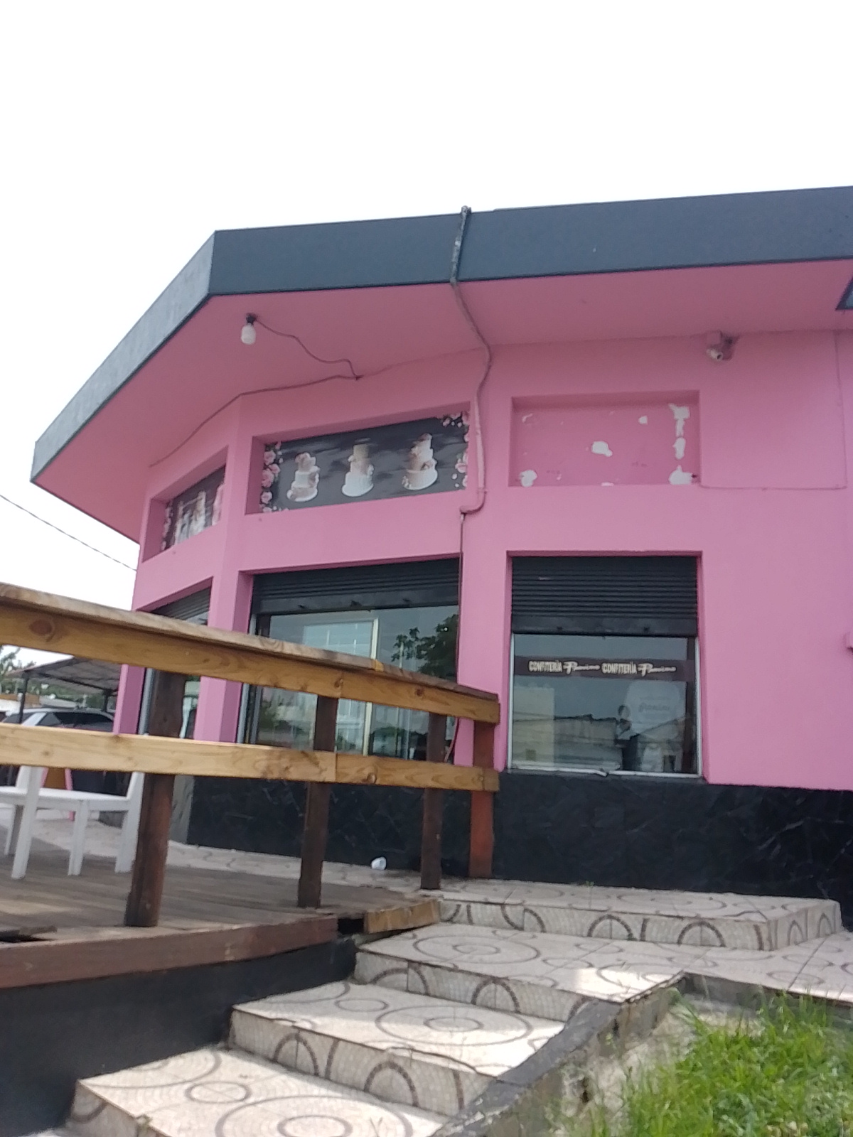 Panadería y Confitería Panino
