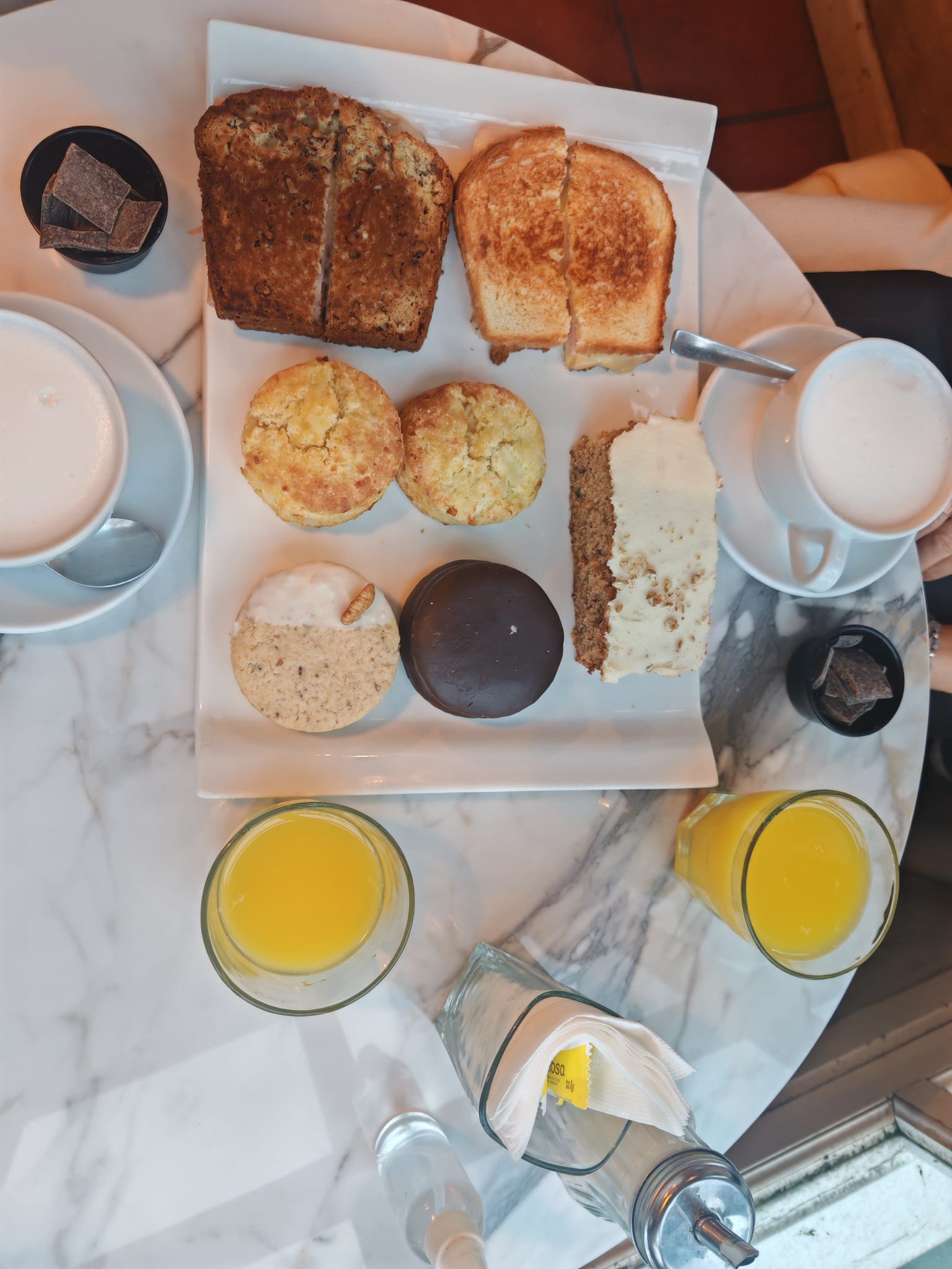 Sundari cafe