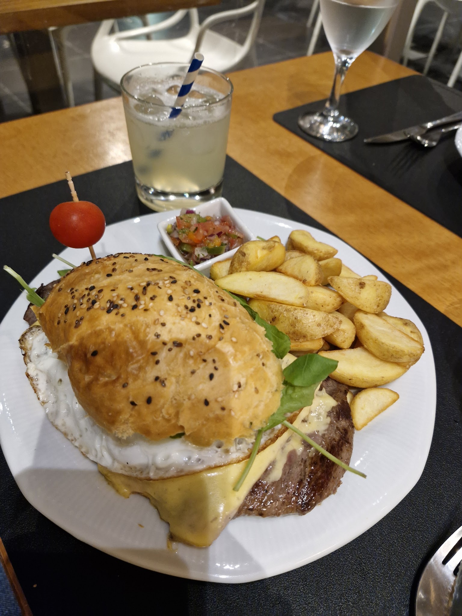 Morena Resto-bar