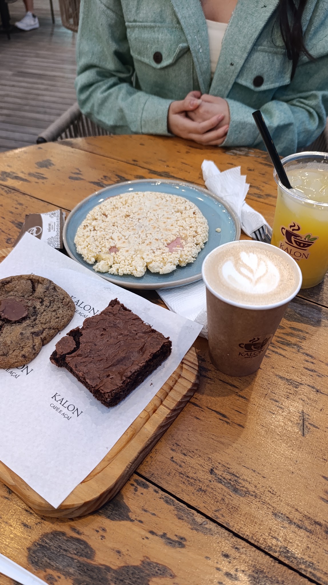 Kalon Café & Açaí