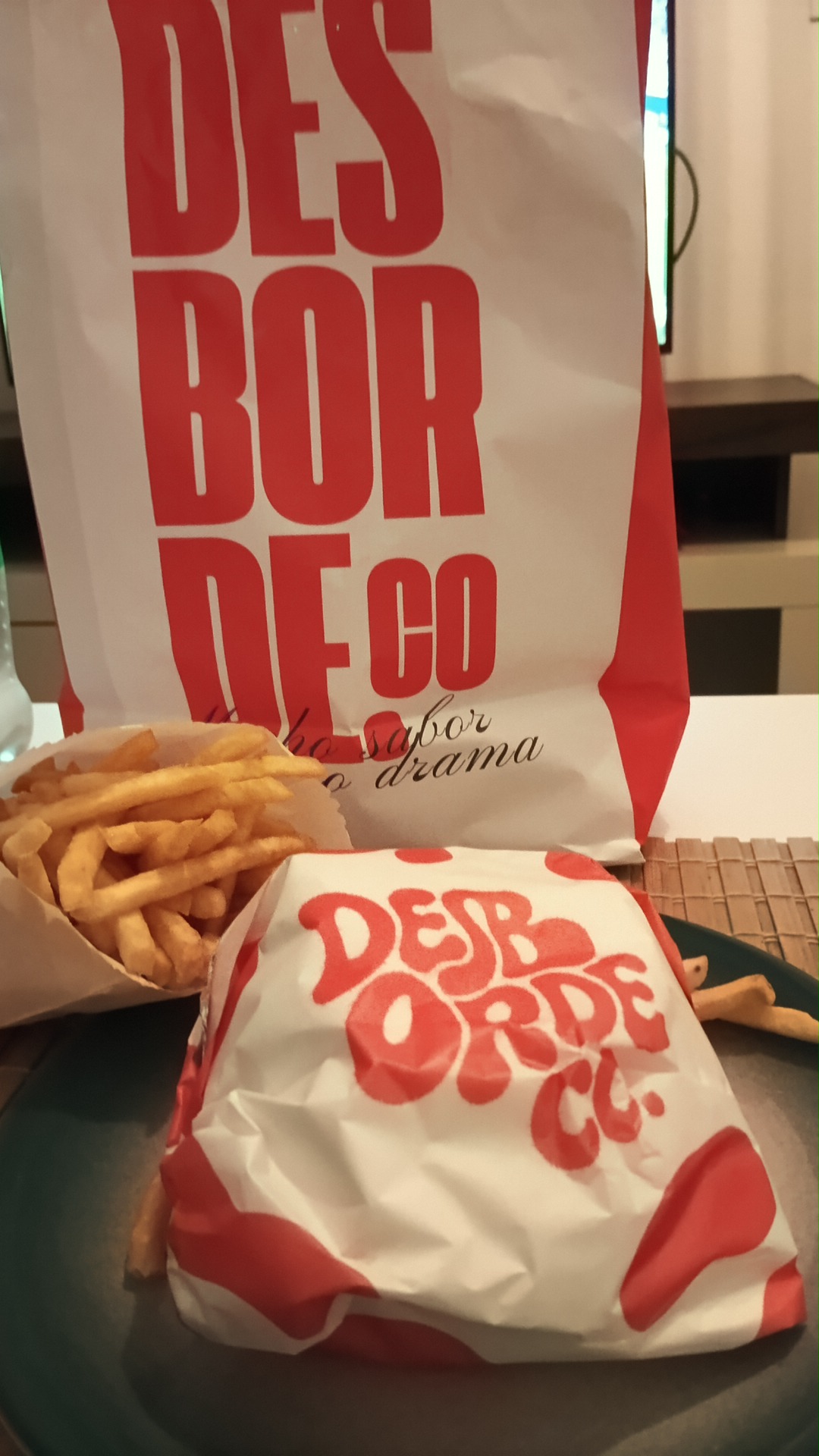 DESBORDE.CO Smash Burgers