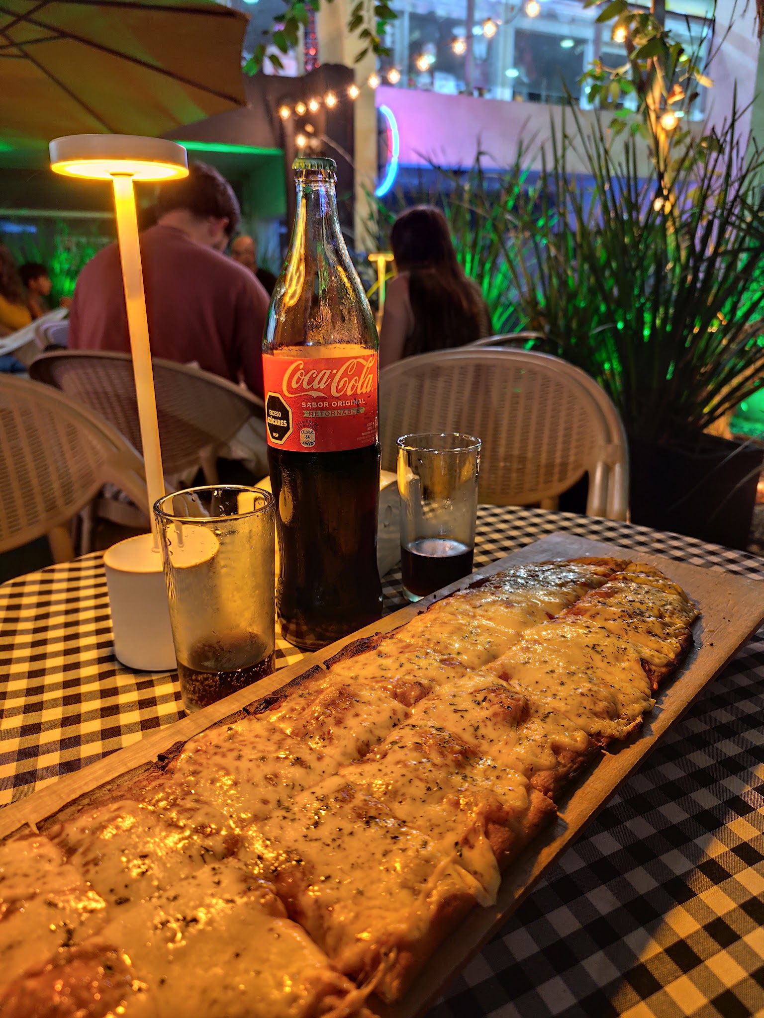 Pizzas Empanadas y Algo Más