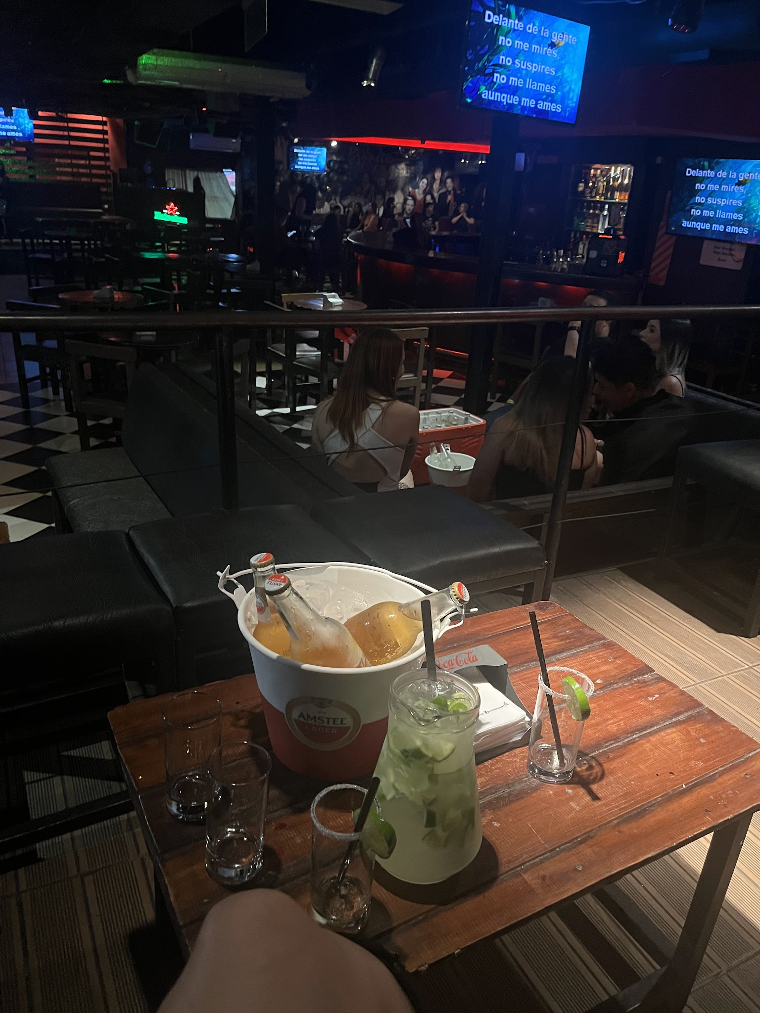 Brunetto Karaoke, Asunción