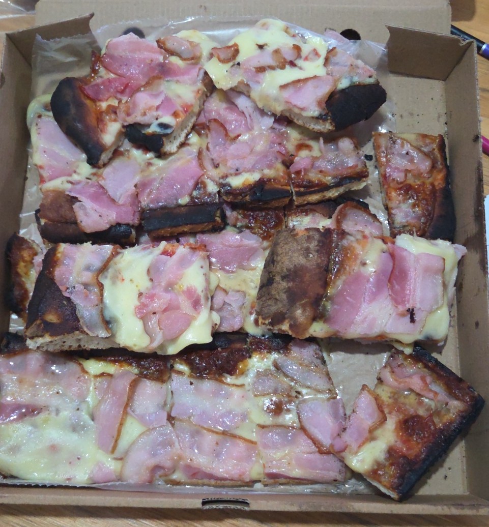 Pizzería "Porky’s”