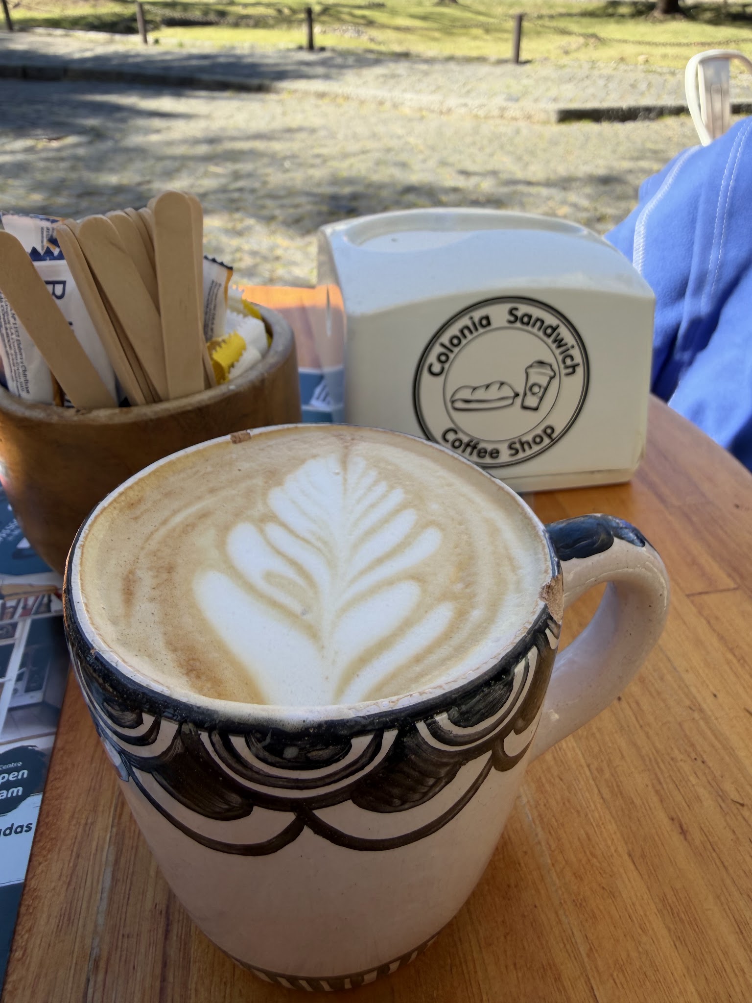 Colonia Sandwich Coffee Shop · Vasconcellos