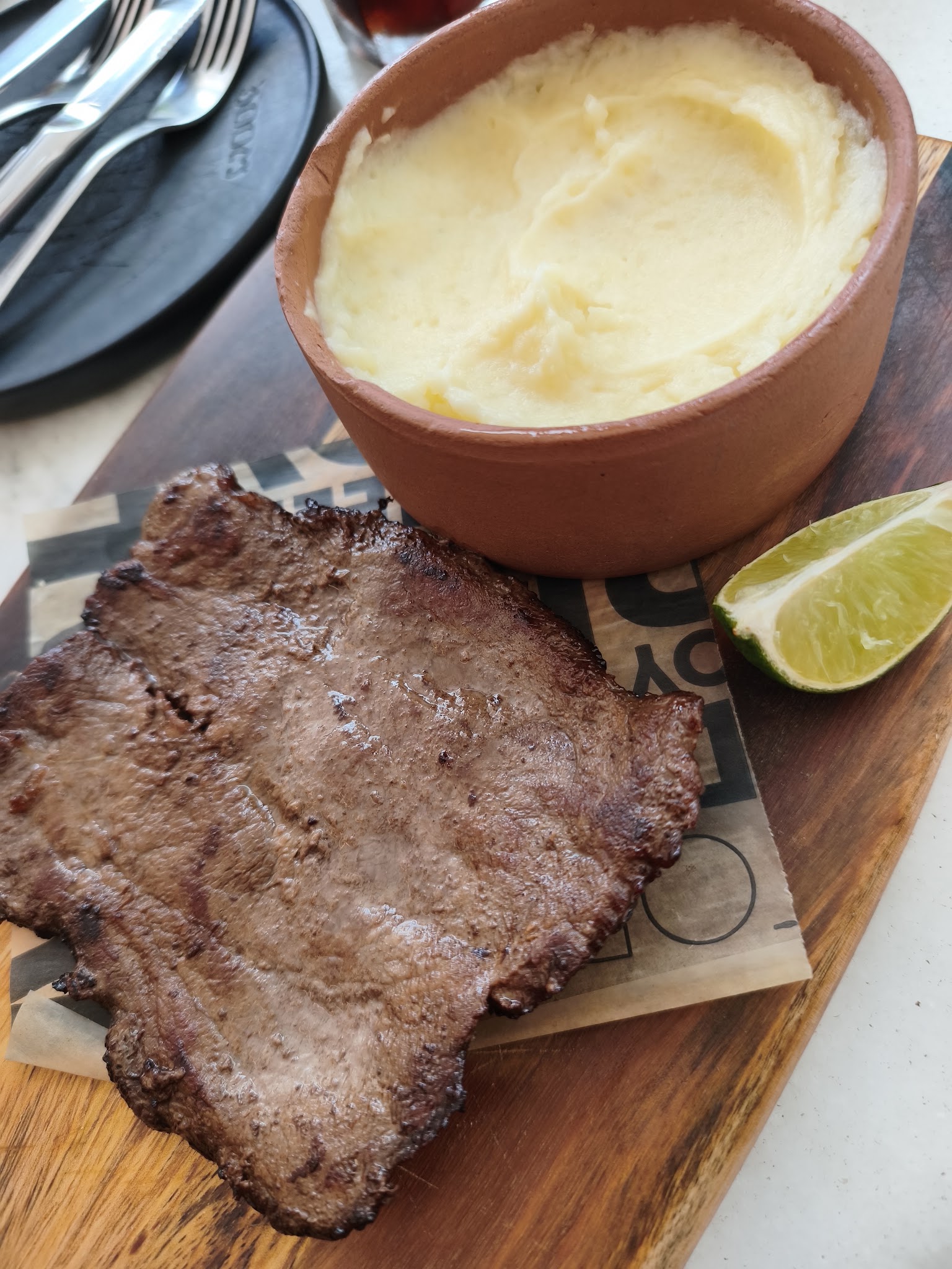 100 Montaditos