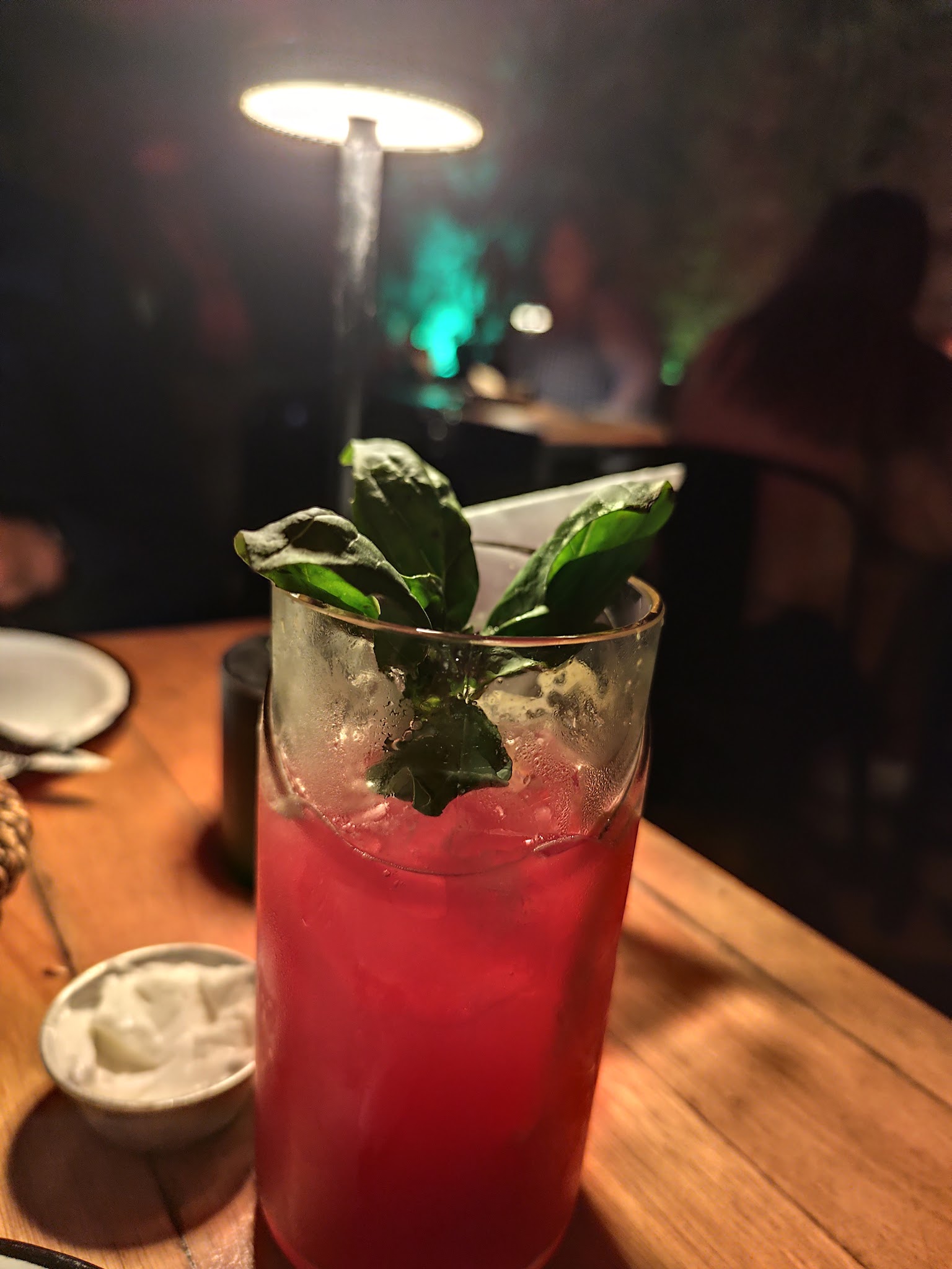 Dilema Café & Restobar · Tomás Diago