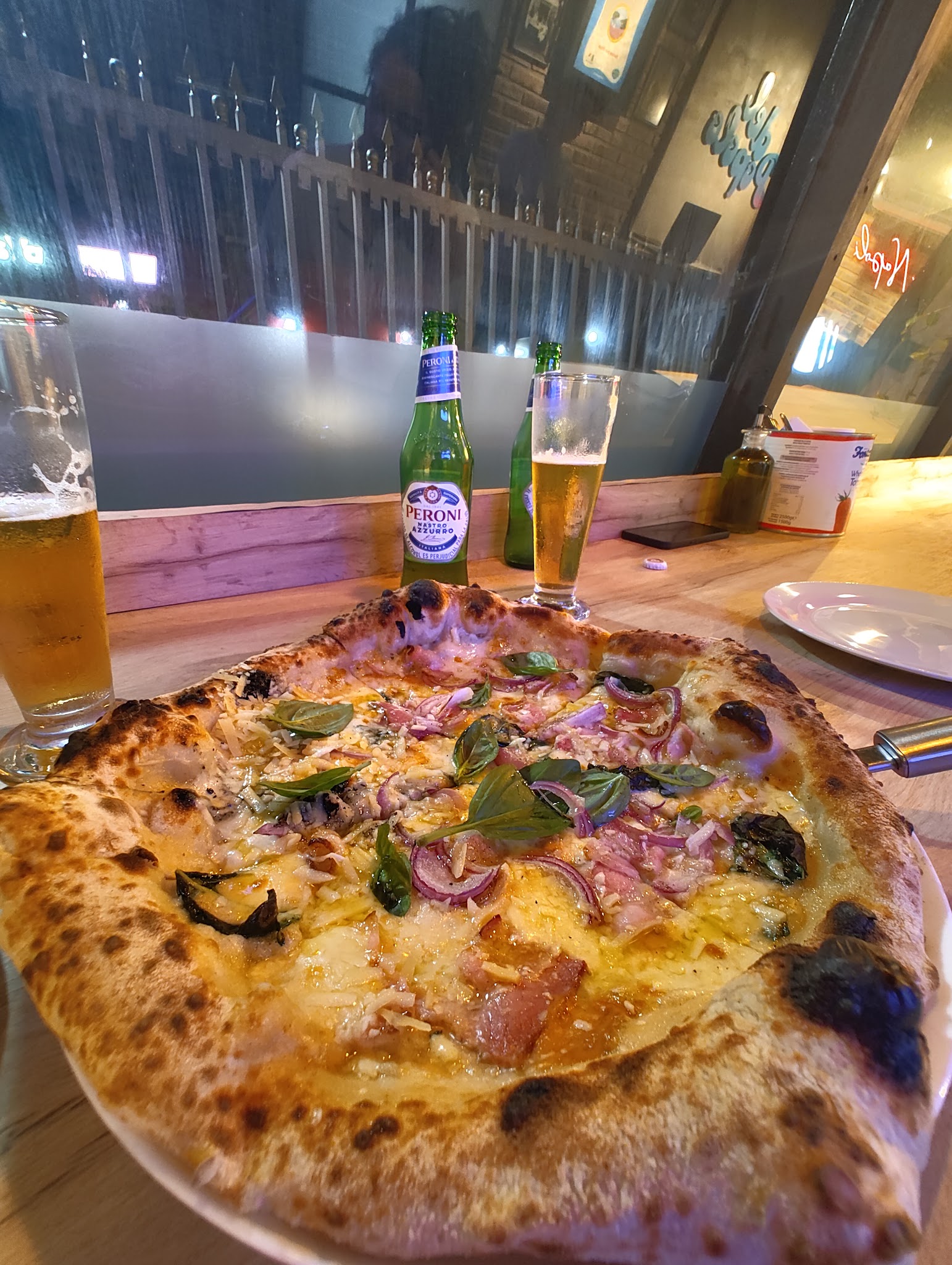 Del Popolo Pizzeria Napoletana