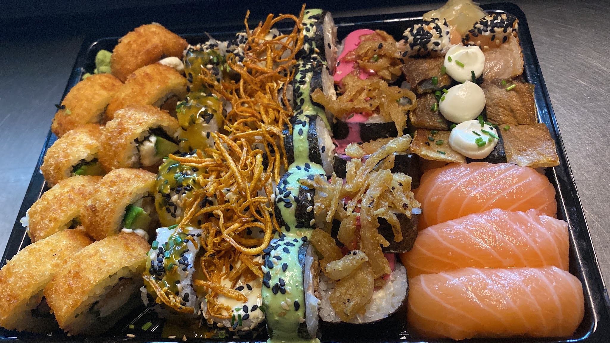 Prado Rolls - Sushi & Poke