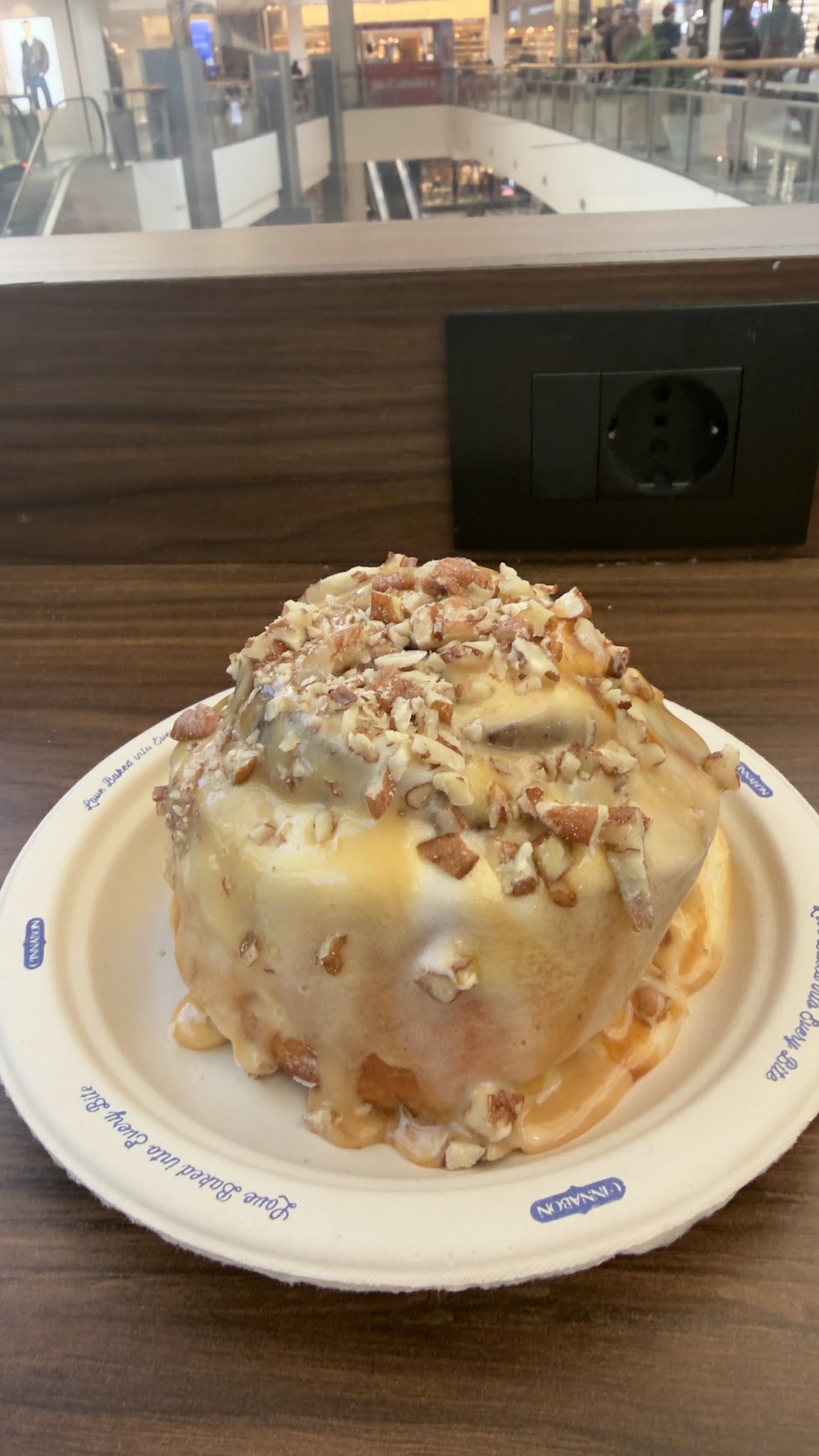 Cinnabon