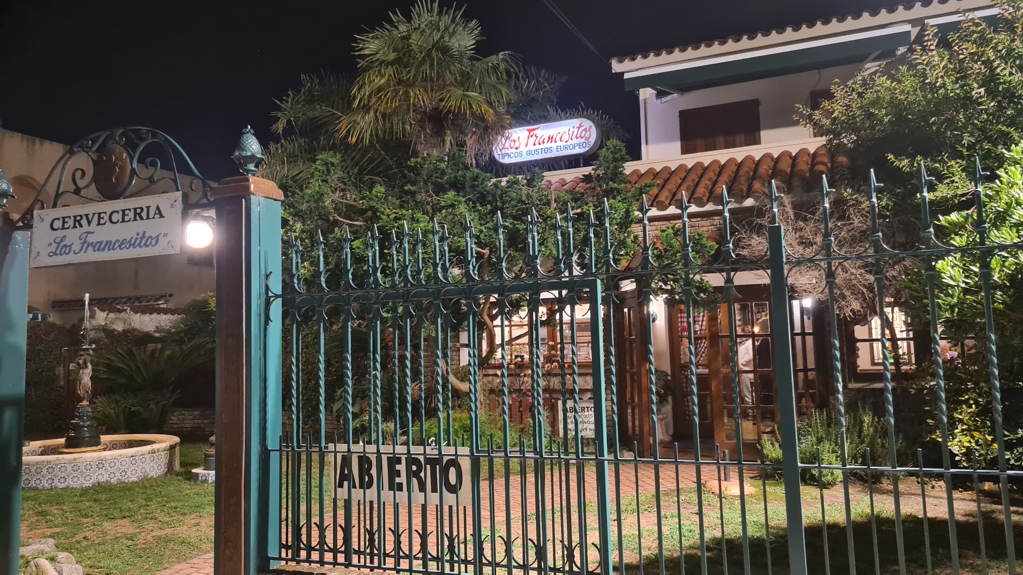 Los Francesitos