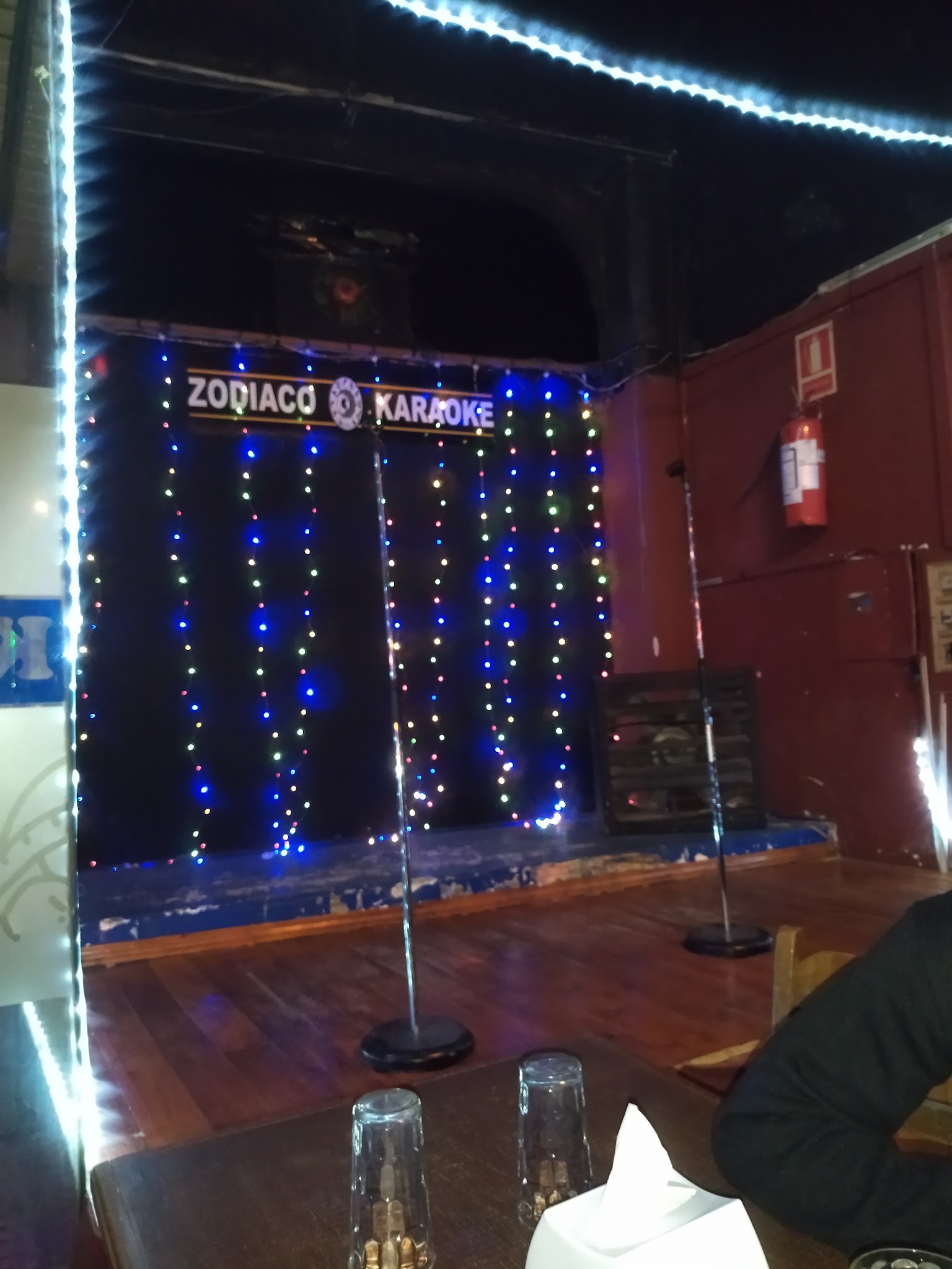 Zodíaco Karaoke