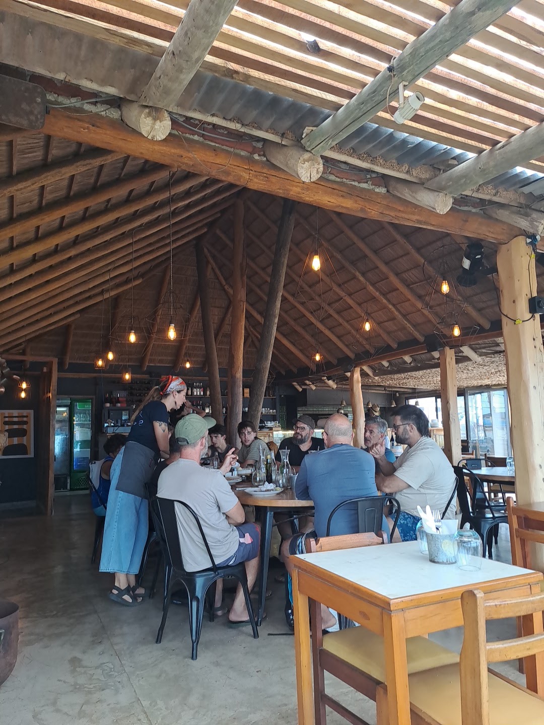 AMAR PARADOR / COCINA & CAFE / PUNTA del Diablo
