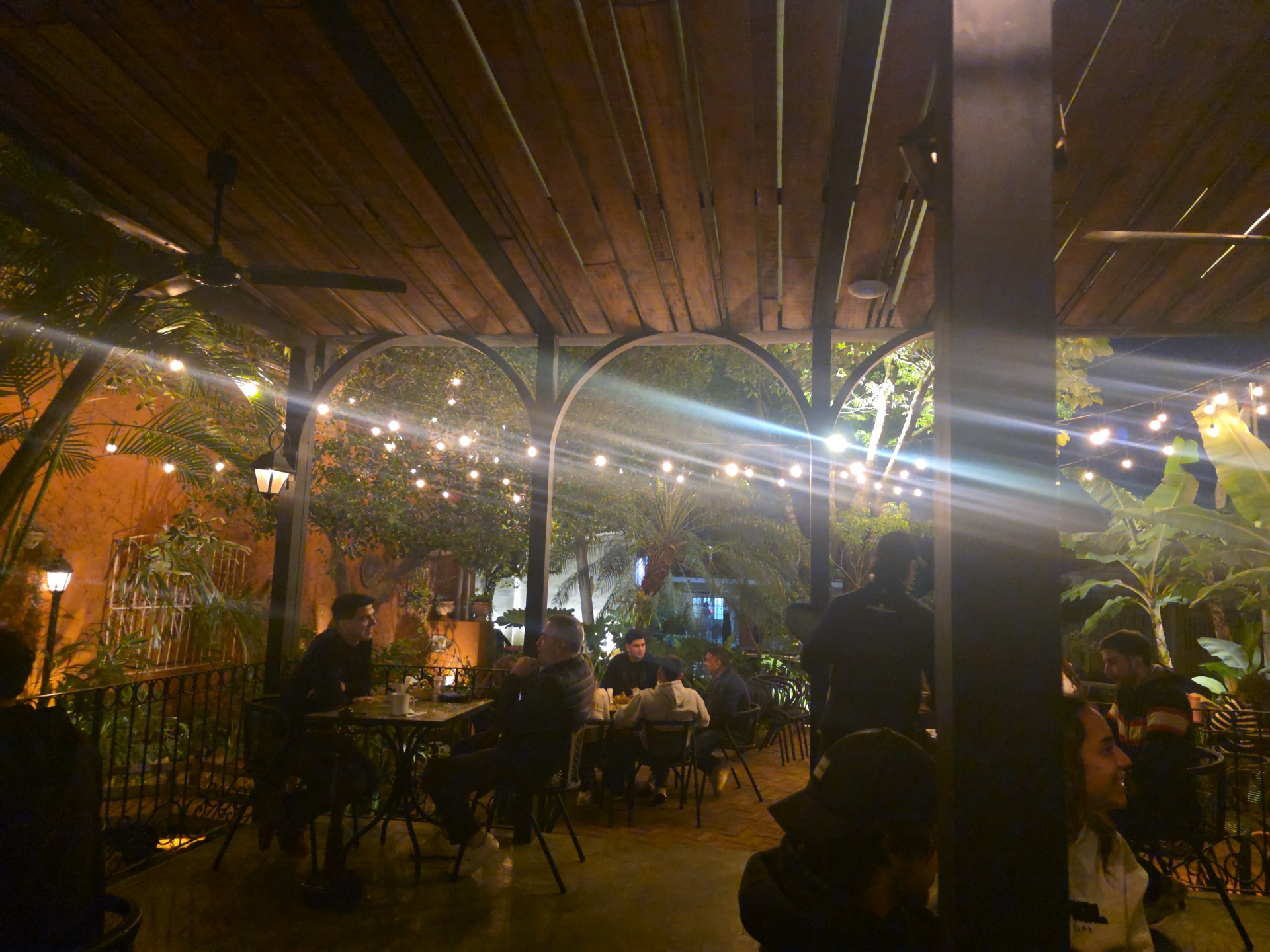 El Café de Acá - Los Laureles