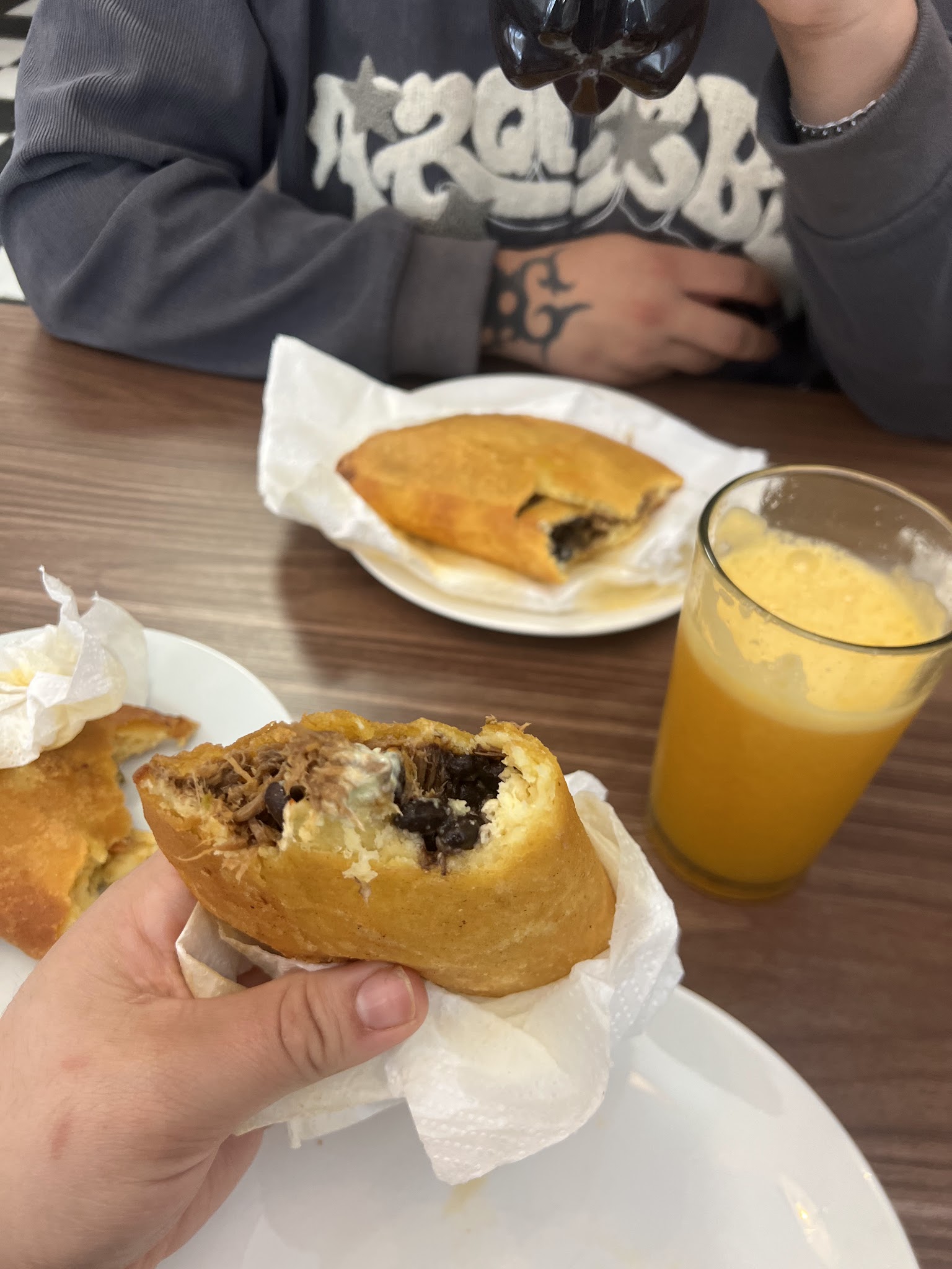 Panadería La Embajada UY