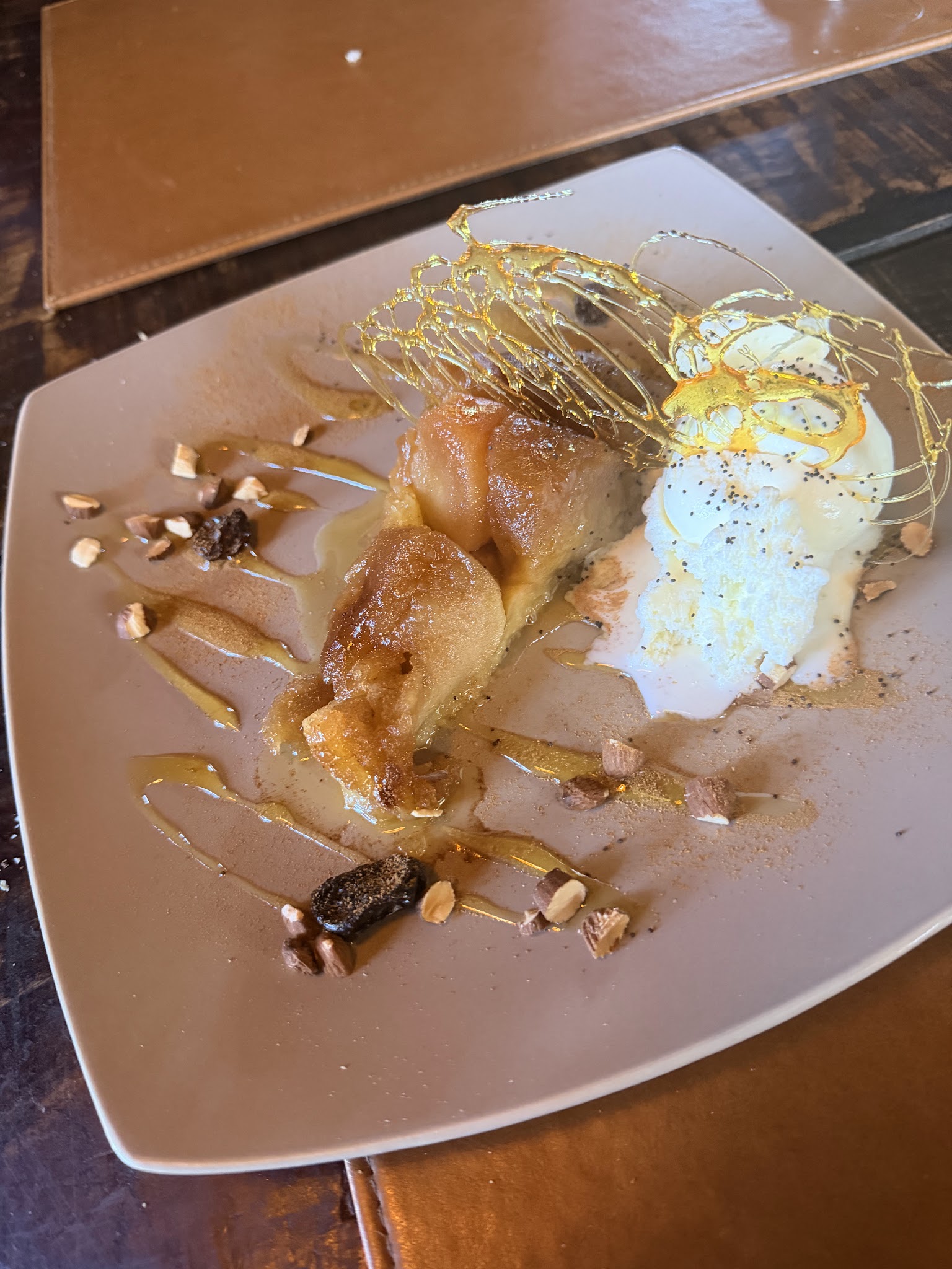 Arazá Resto
