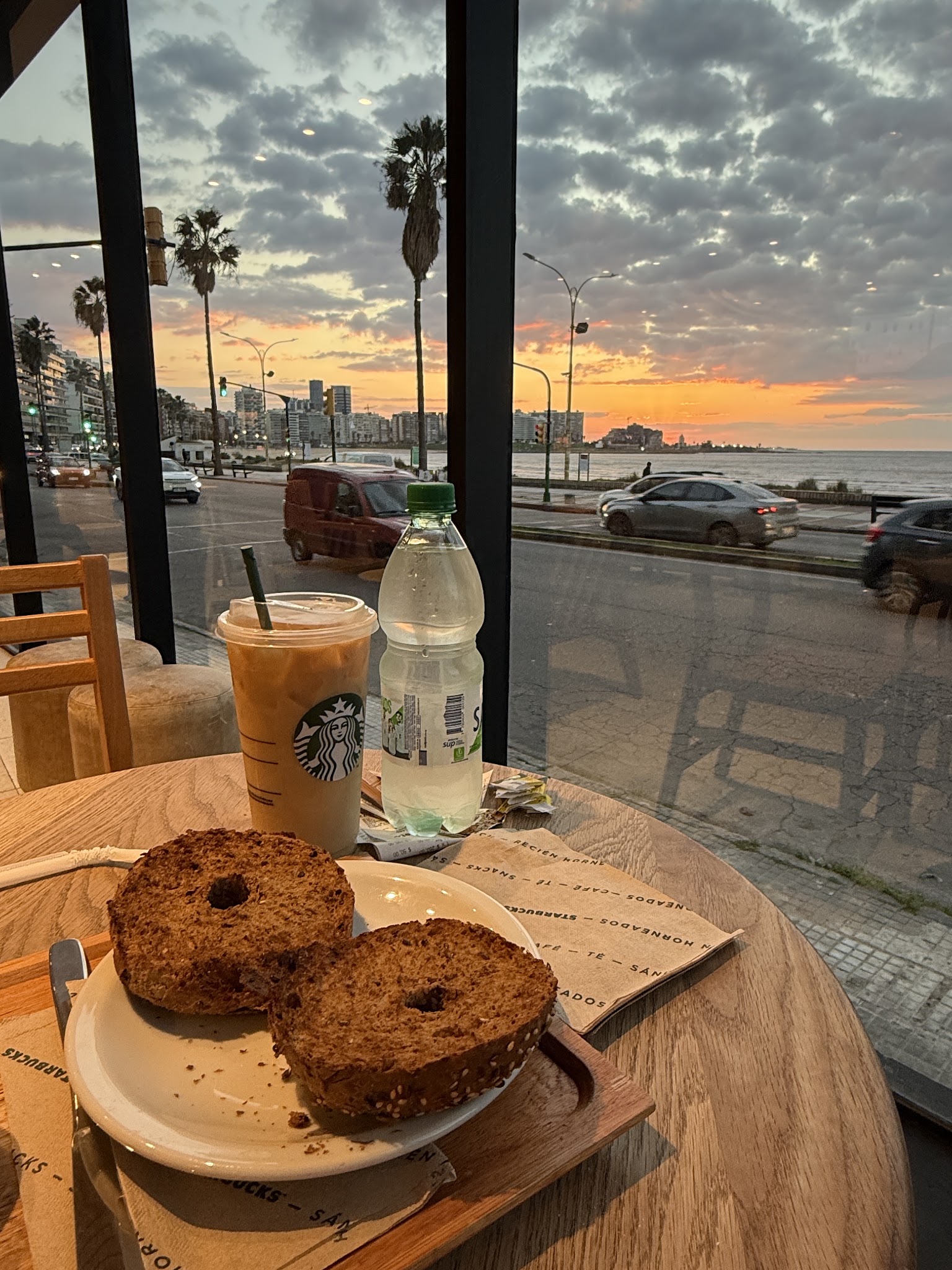 Starbucks · Bv. España