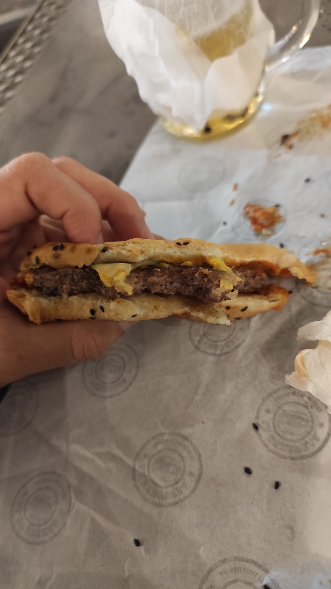 La Burguesa Mburucuyá