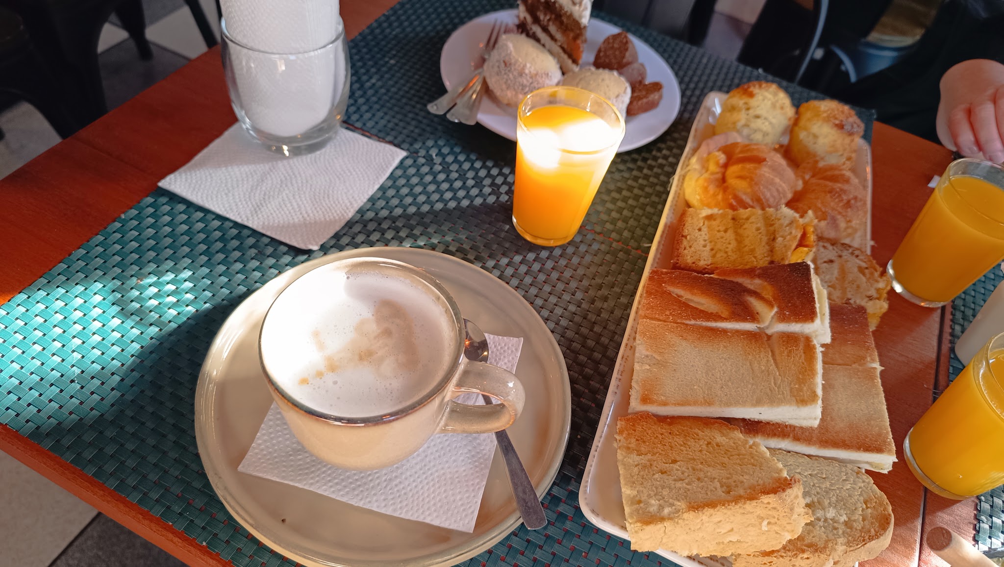 Radichetta Parrilla-buffet-cafe